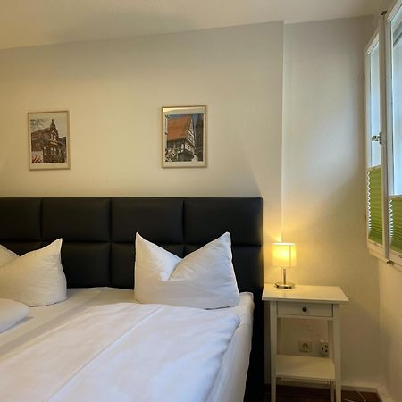 Apartment No12 Mit Zwei Schlafzimmern Und Wohnkueche Кведлинбург Екстериор снимка